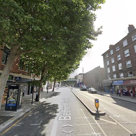 Nice 4 Bedroom Apartment Near City Centre 2-Min Walk To Metro !! Business & Family Friendly!! Londres Exterior foto